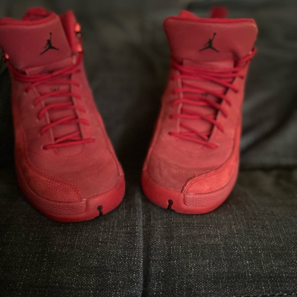 Air Jordan 12 Retro gym red